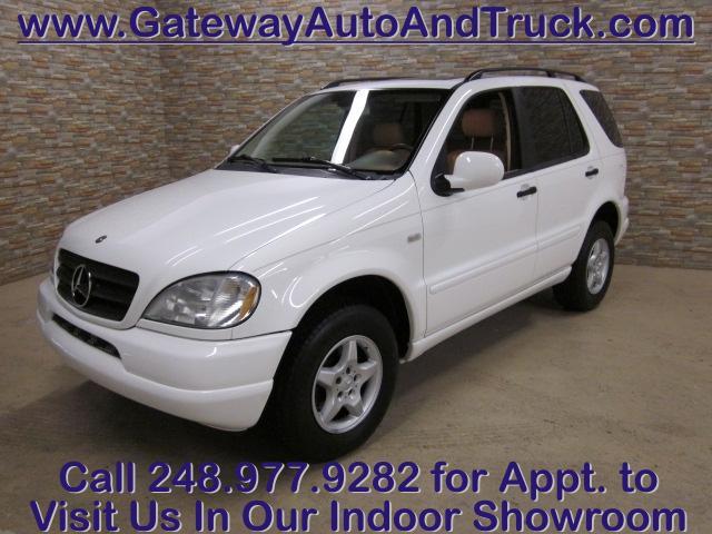 Photo of 2001 Mercedes-Benz M-Class