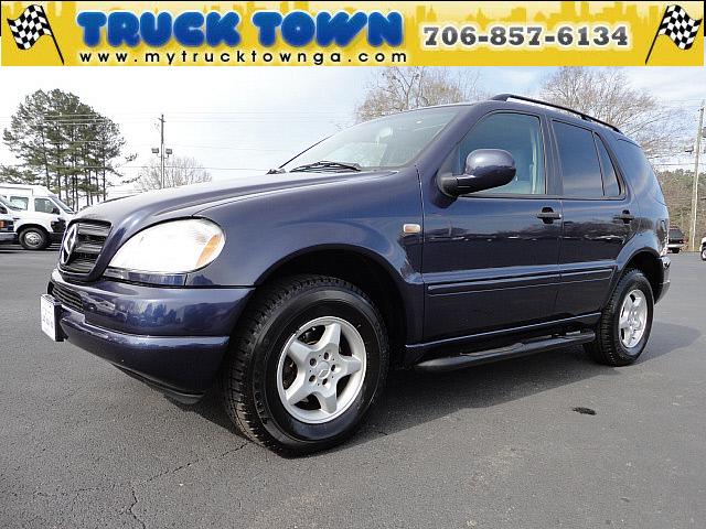 Photo of 2000 Mercedes-Benz M-Class