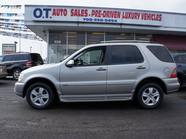Photo of 2005 Mercedes-Benz M-Class