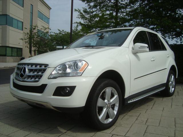 Photo of 2011 Mercedes-Benz M-Class
