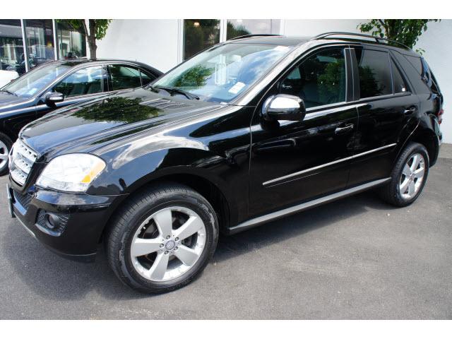 Photo of 2009 Mercedes-Benz M-Class