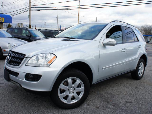 Photo of 2006 Mercedes-Benz M-Class
