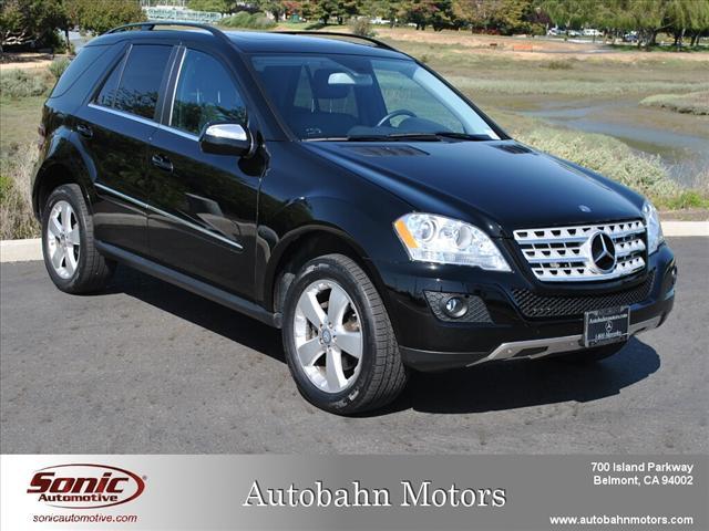 Photo of 2010 Mercedes-Benz M-Class