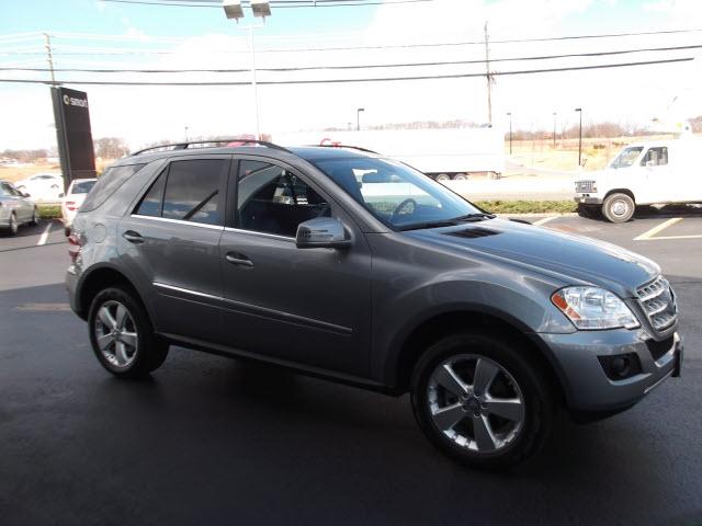 Photo of 2011 Mercedes-Benz M-Class