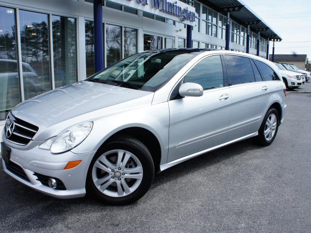 Photo of 2009 Mercedes-Benz R350