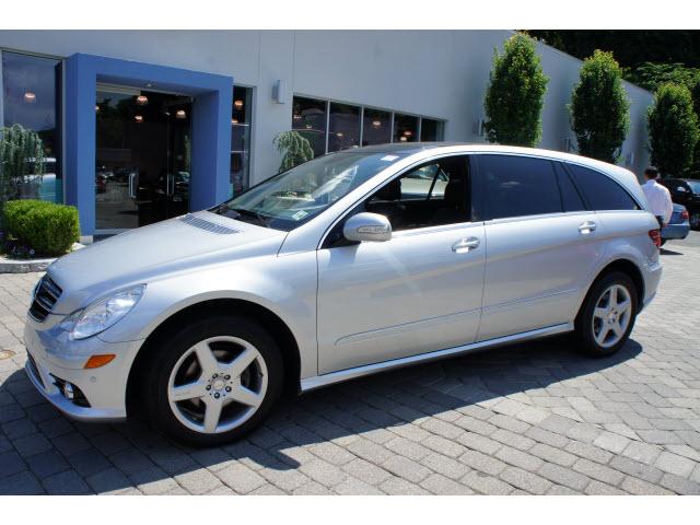 Photo of 2010 Mercedes-Benz R-Class