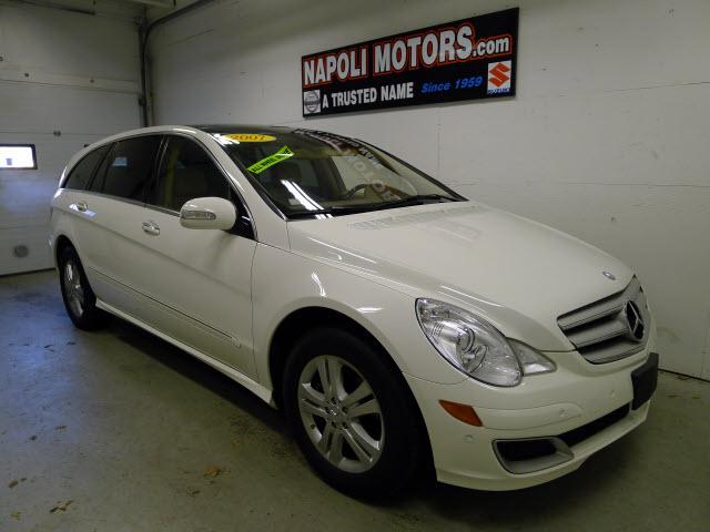 Photo of 2007 Mercedes-Benz R-Class