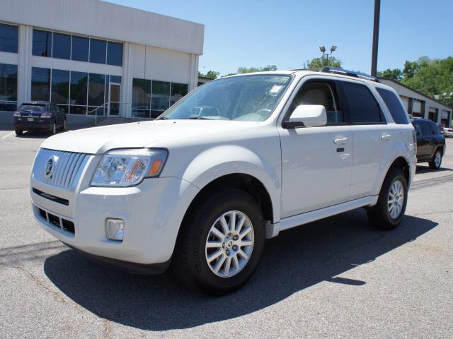 Photo of 2010 Mercury Mariner