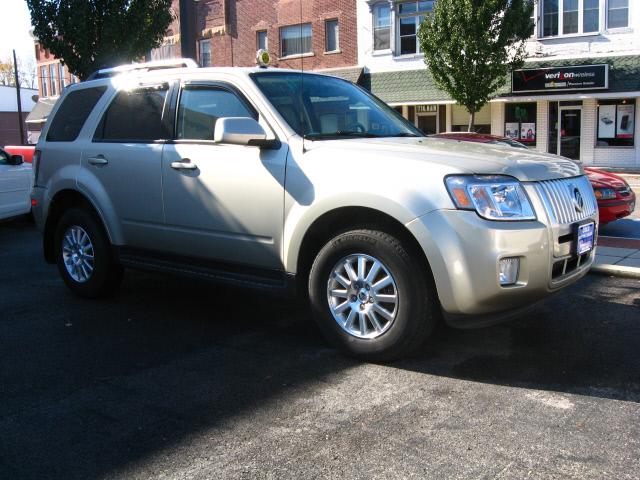 Photo of 2010 Mercury Mariner