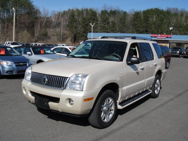Photo of 2005 Mercury Mountaineer