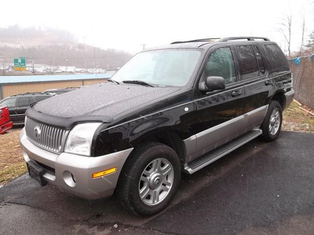 Photo of 2003 Mercury Mountaineer
