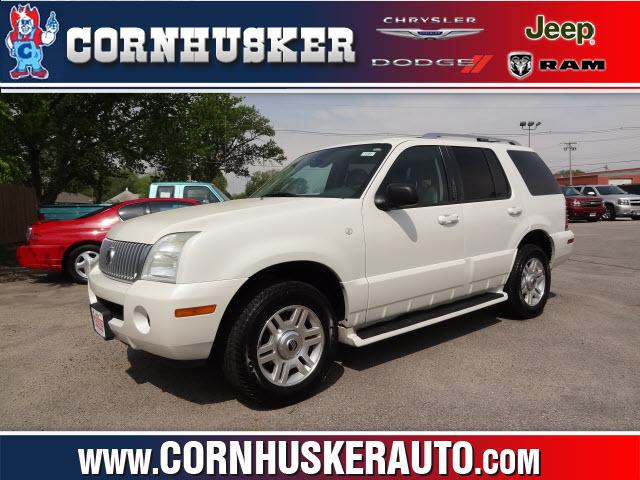 Photo of 2003 Mercury Mountaineer