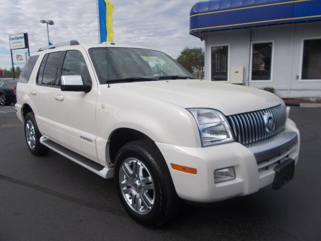 Photo of 2008 Mercury Mountaineer