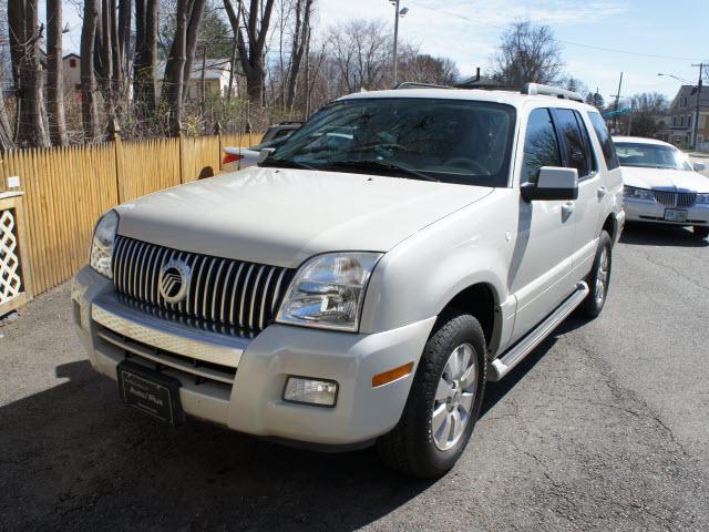 Photo of 2006 Mercury Mountaineer