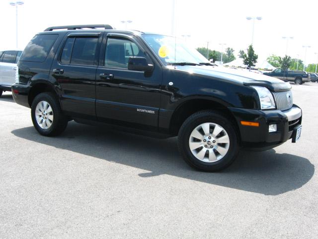 Photo of 2009 Mercury Mountaineer