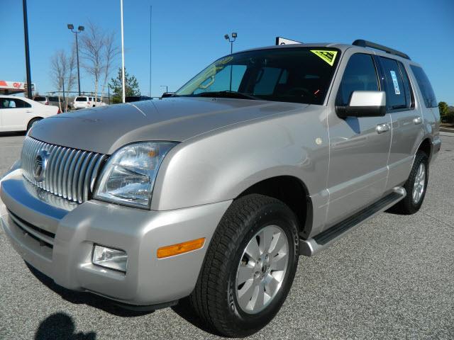 Photo of 2006 Mercury Mountaineer