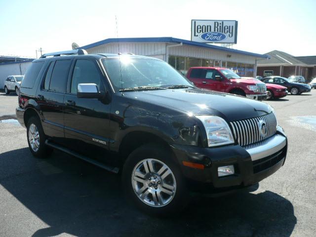 Photo of 2007 Mercury Mountaineer