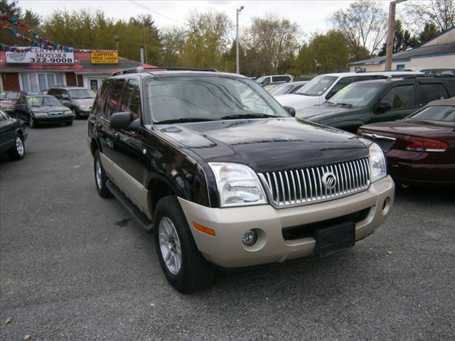 Photo of 2004 Mercury Mountaineer
