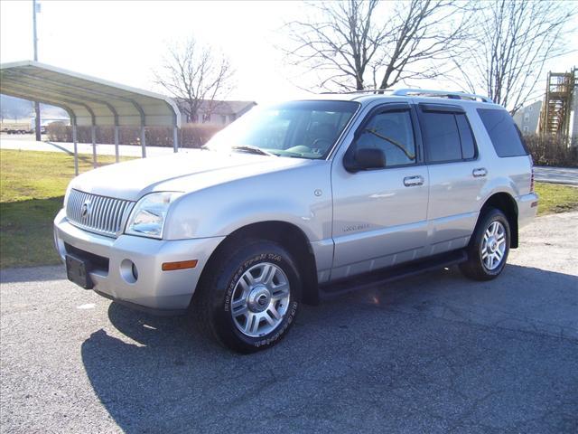 Photo of 2002 Mercury Mountaineer