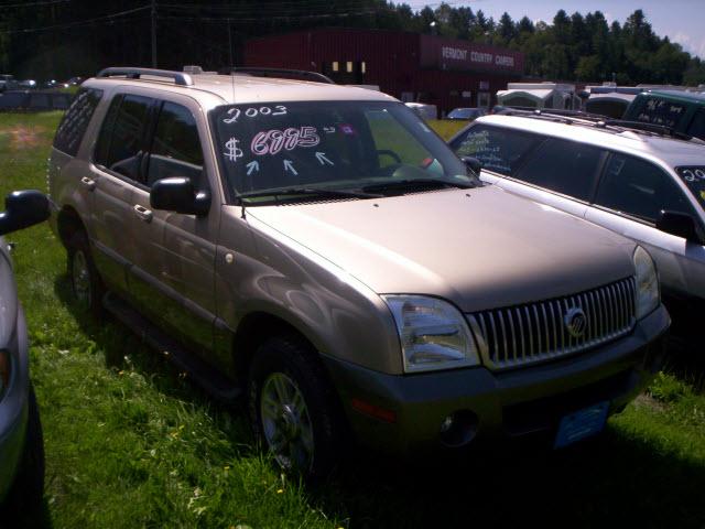 Photo of 2003 Mercury Mountaineer