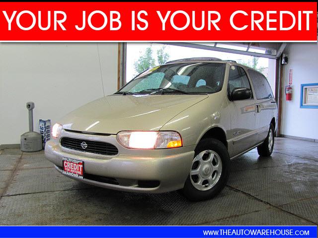 Photo of 1999 Nissan Quest