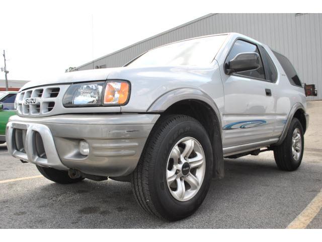 Photo of 2002 Isuzu Rodeo Sport