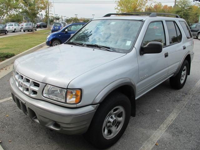Photo of 2002 Isuzu Rodeo