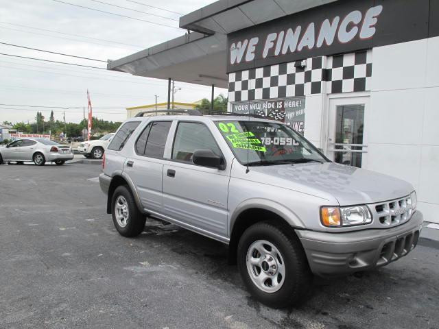 Photo of 2002 Isuzu Rodeo