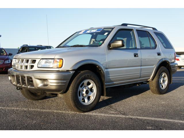Photo of 2002 Isuzu Rodeo