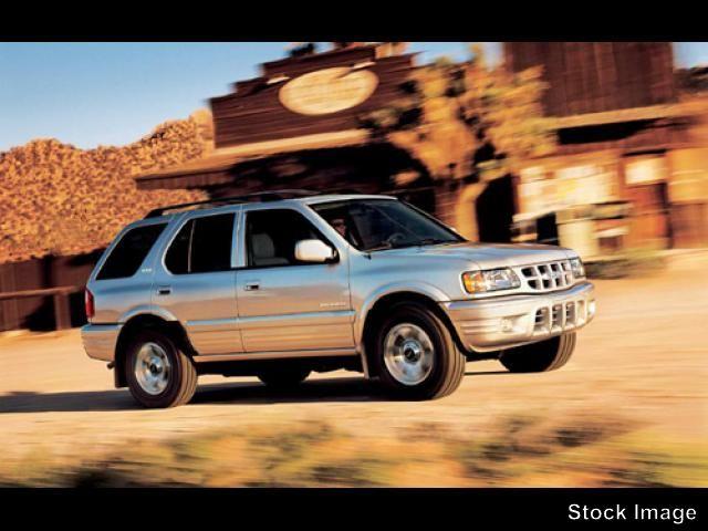 Photo of 2003 Isuzu Rodeo
