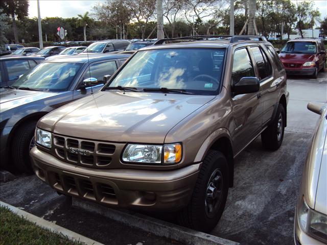 Photo of 2002 Isuzu Rodeo
