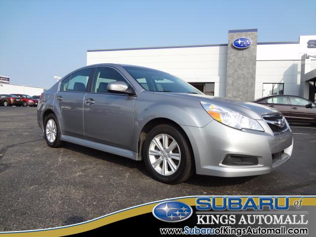 Photo of 2010 Subaru Legacy