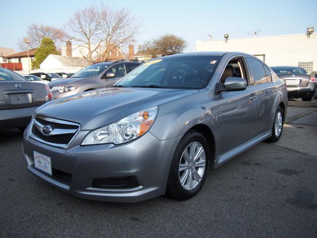 Photo of 2010 Subaru Legacy