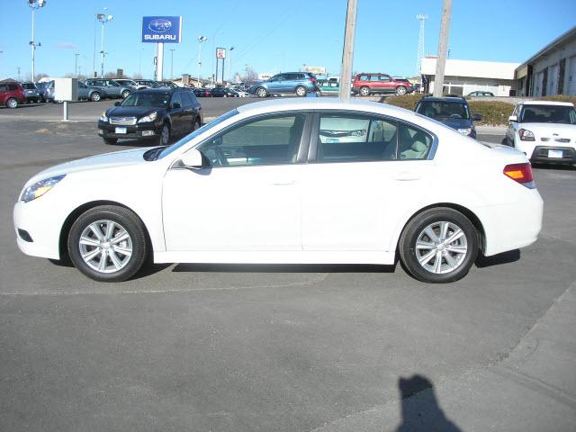 Photo of 2011 Subaru Legacy