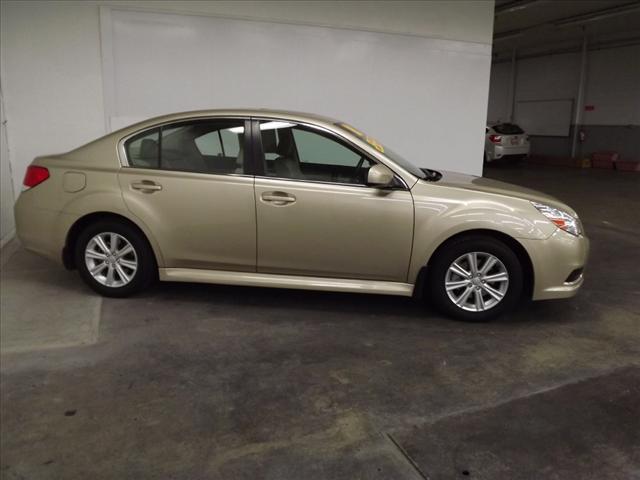 Photo of 2010 Subaru Legacy