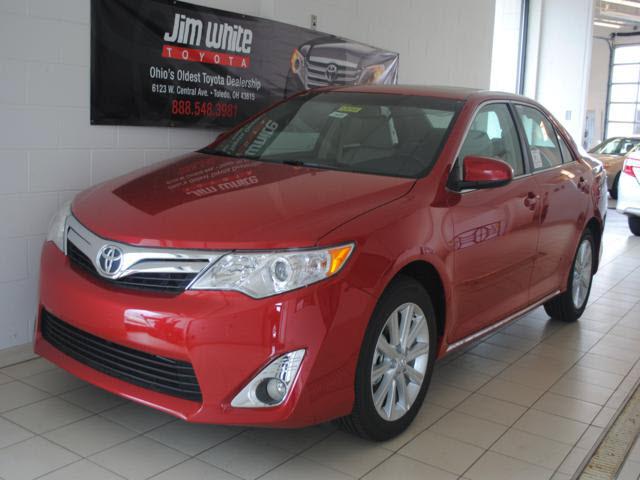 Photo of 2012 Toyota Camry Hybrid