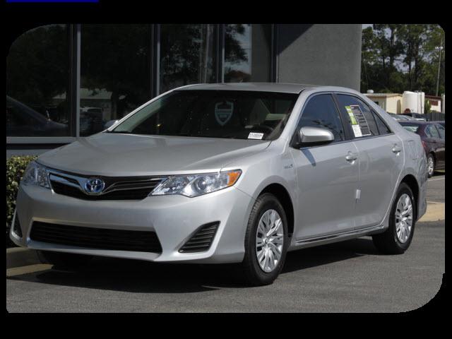 Photo of 2012 Toyota Camry Hybrid