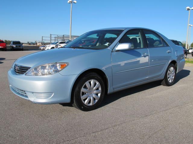 Photo of 2005 Toyota Camry