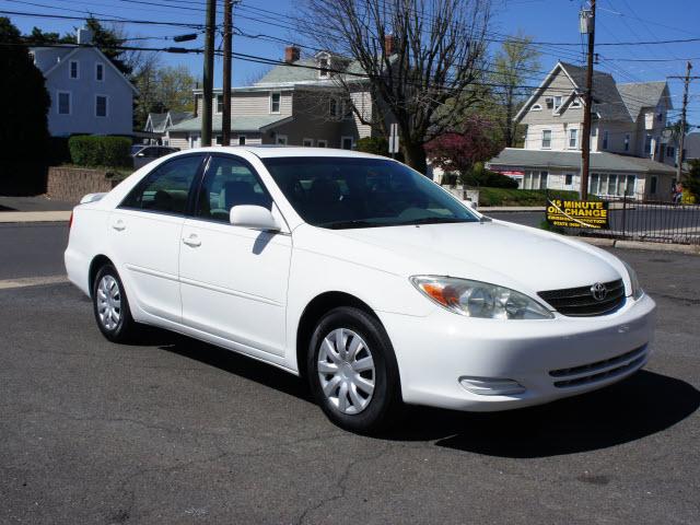 Photo of 2002 Toyota Camry