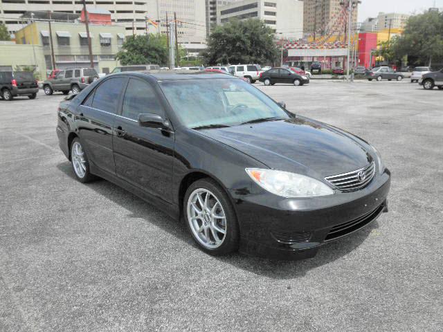 Photo of 2006 Toyota Camry
