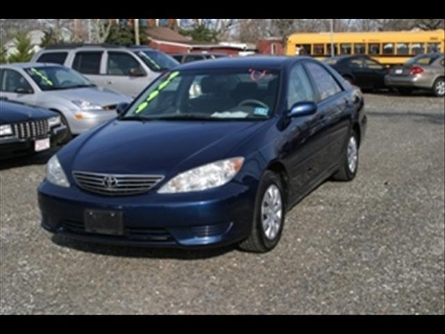 Photo of 2005 Toyota Camry