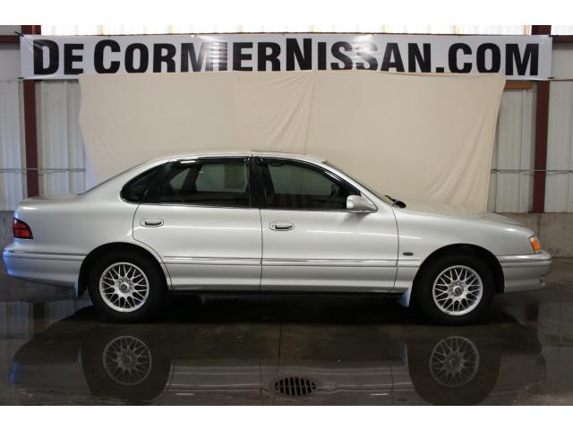 Photo of 1999 Toyota Avalon