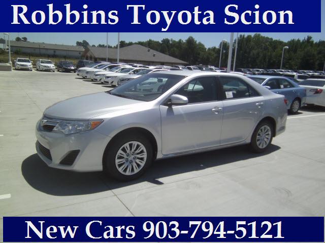 Photo of 2012 Toyota Camry