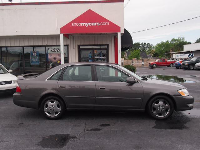 Photo of 2003 Toyota Avalon