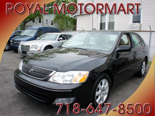 Photo of 2000 Toyota Avalon