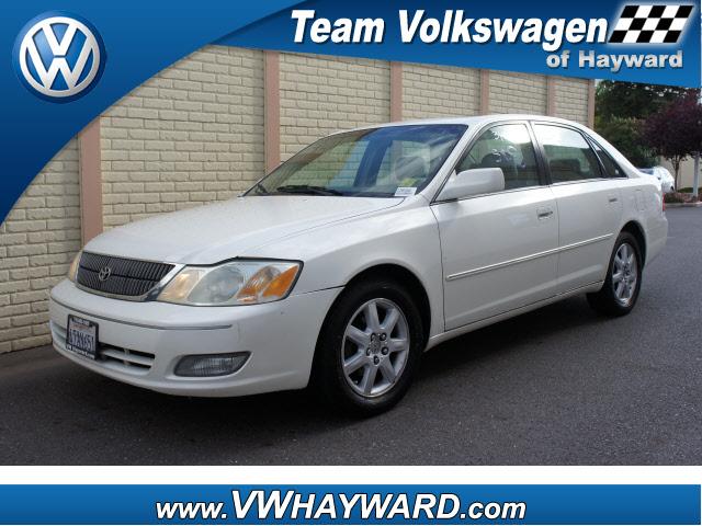 Photo of 2001 Toyota Avalon