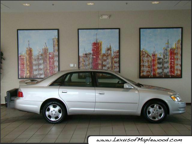 Photo of 2003 Toyota Avalon