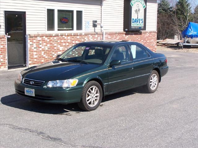 Photo of 2000 Toyota Camry