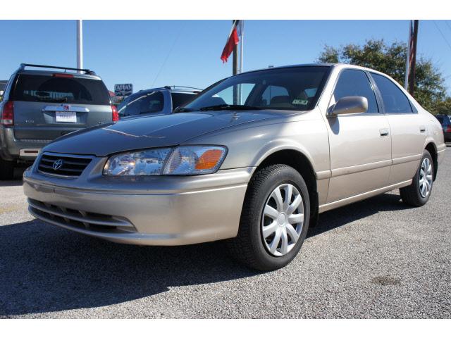 Photo of 2001 Toyota Camry