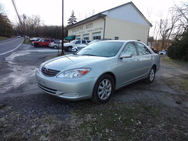 Photo of 2002 Toyota Camry